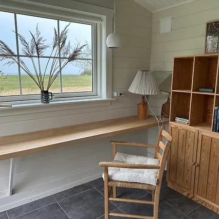 Live By The Sea With 180-Degree Unobstructed Views Tisvilde