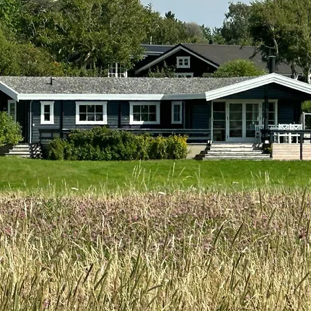 Live By The Sea With 180-Degree Unobstructed Views * Tisvilde